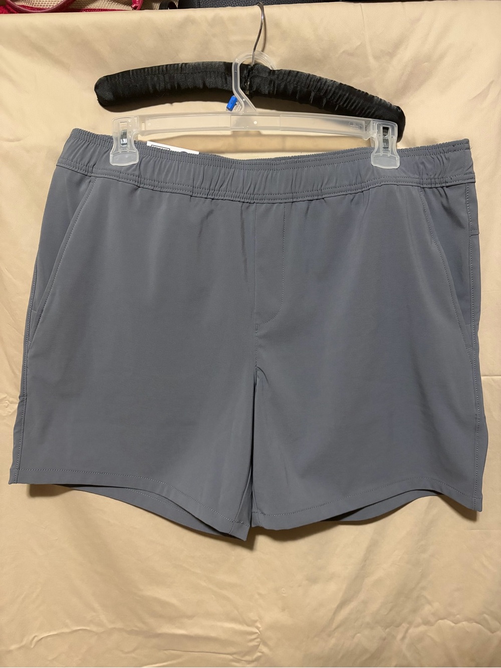 Men's Flat Front Performance Shorts - Gray
